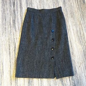 Elegant Gray Women's Skirt